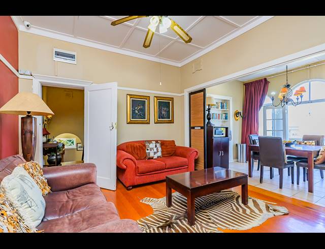 7 BEDROOM HOUSE FOR SALE IN ESSENWOOD